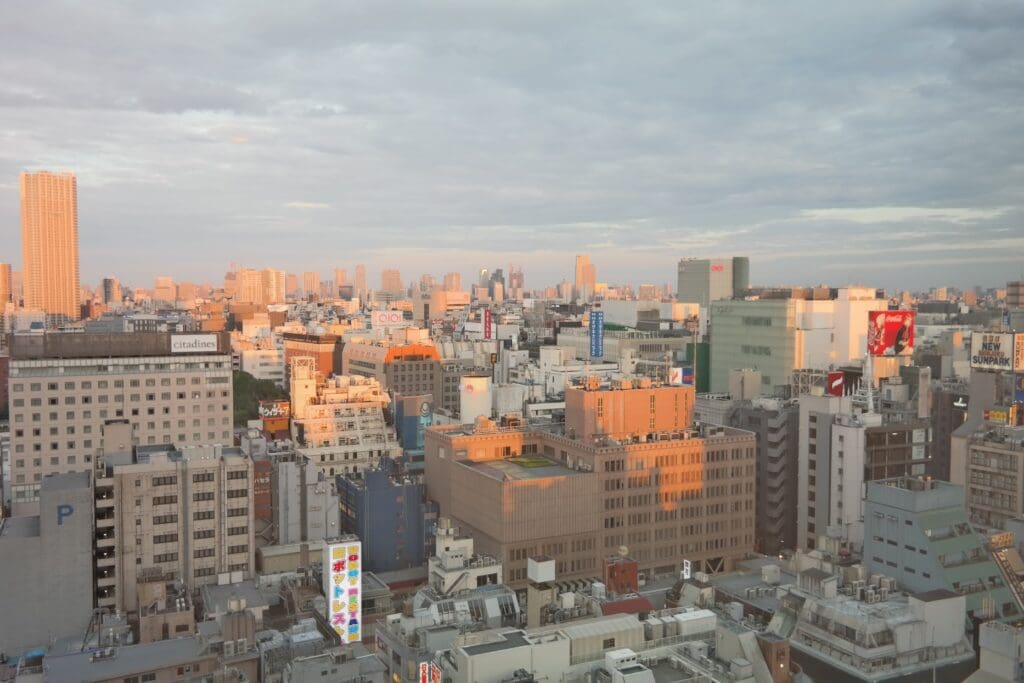 gracery-hotel-shinjuku-tokyo-japan