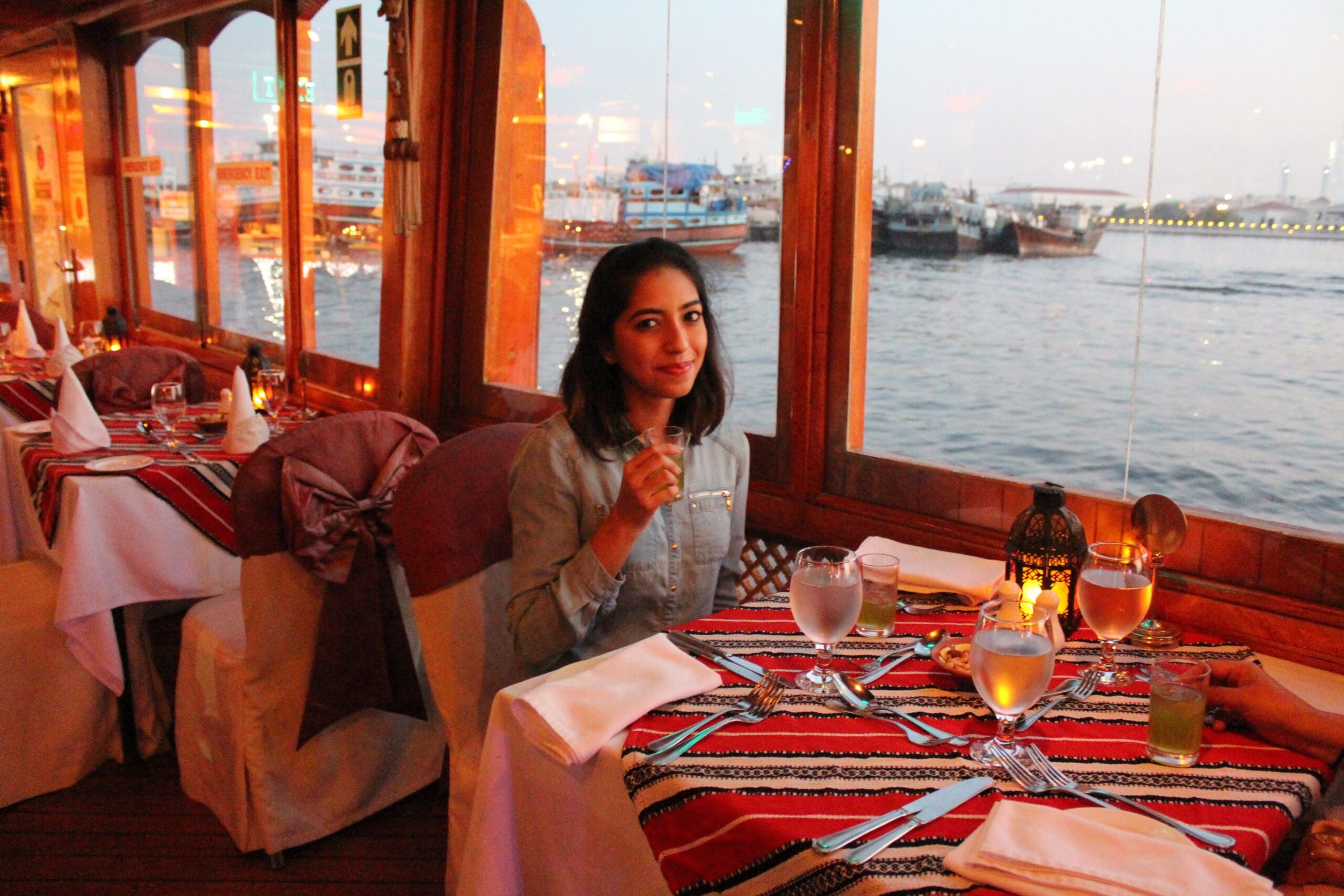 Dubai Dhow Cruise Dinner