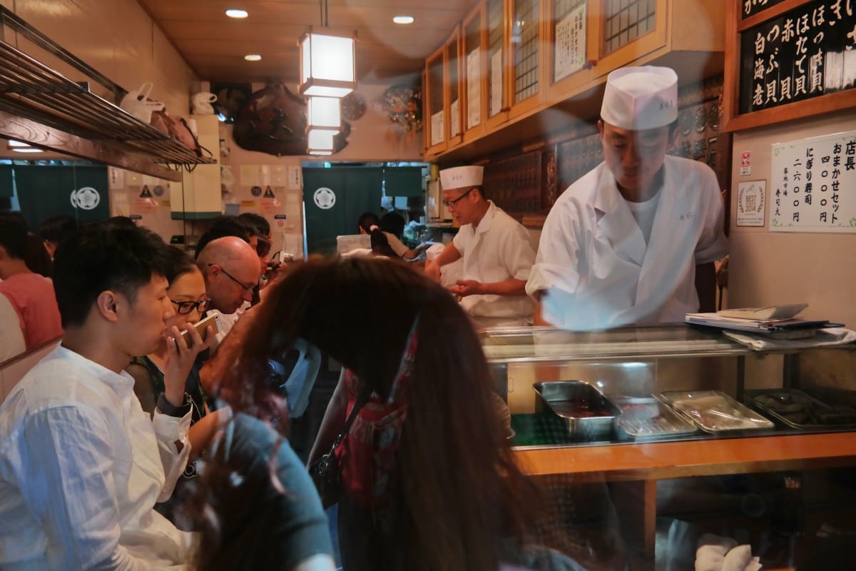 Sushi Dai Best Sushi Restaurant At Tsukiji Market Tokyo Japan