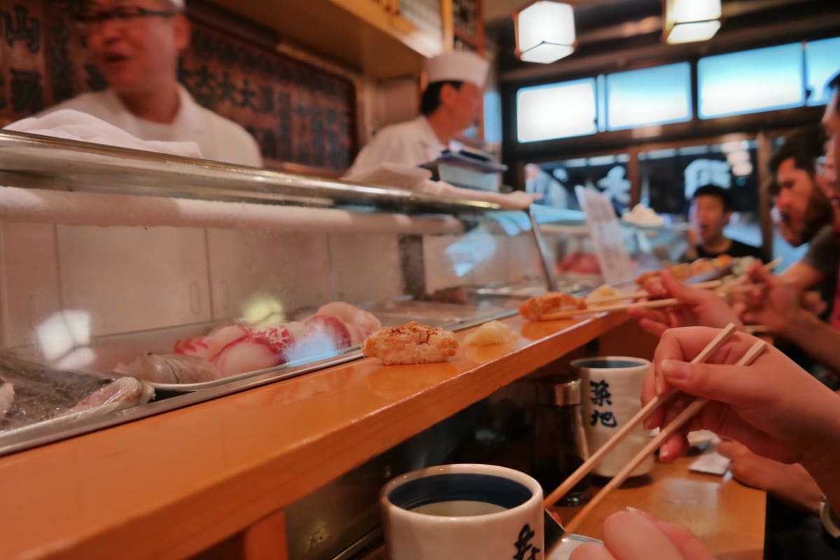 Sushi Dai Best Sushi Restaurant At Tsukiji Market Tokyo Japan