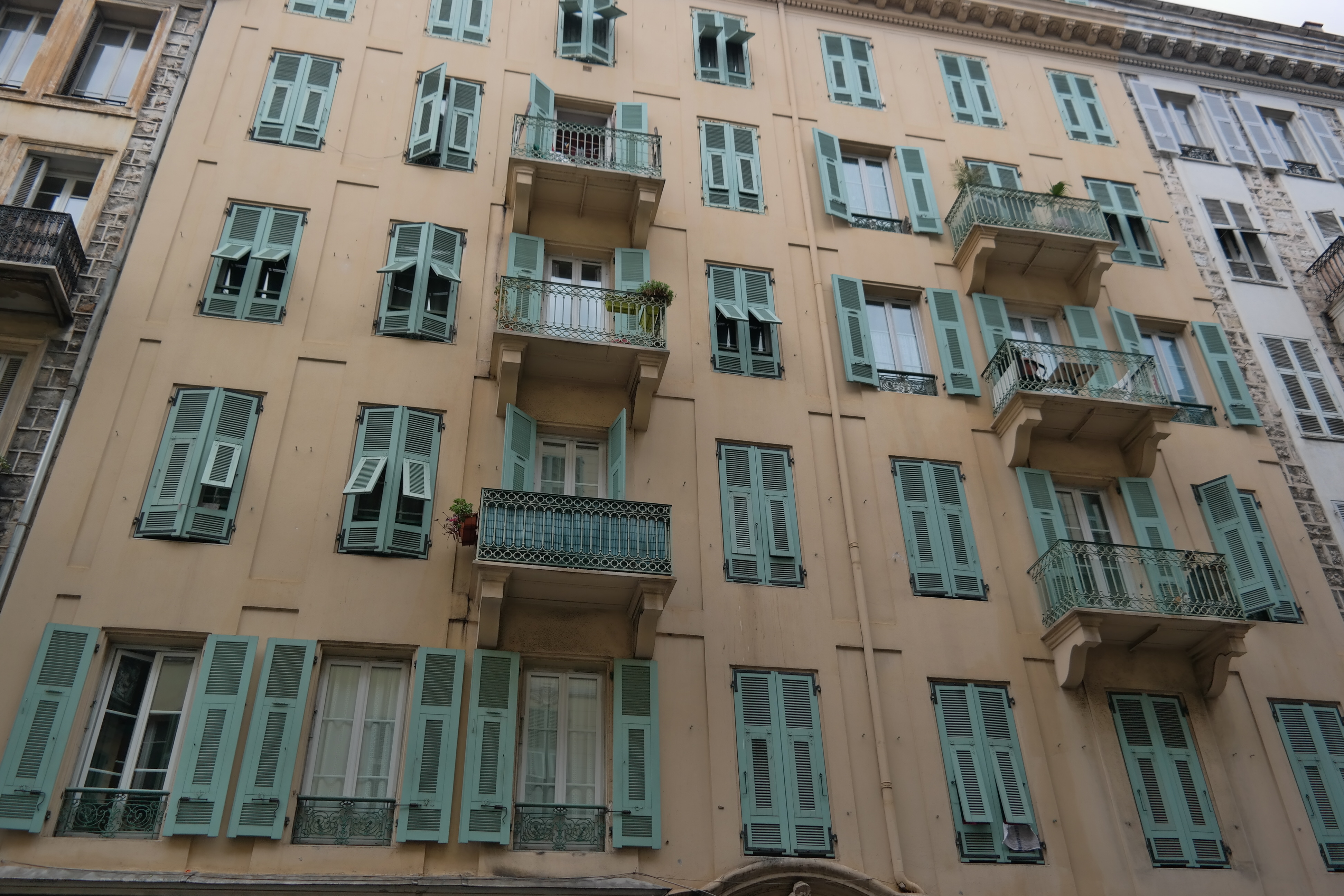 Nice Airbnb: The Quaint Little Apartment in Vieille Ville