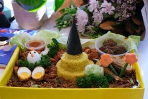 Nasi Tumpeng Indonesian Cuisine Culture