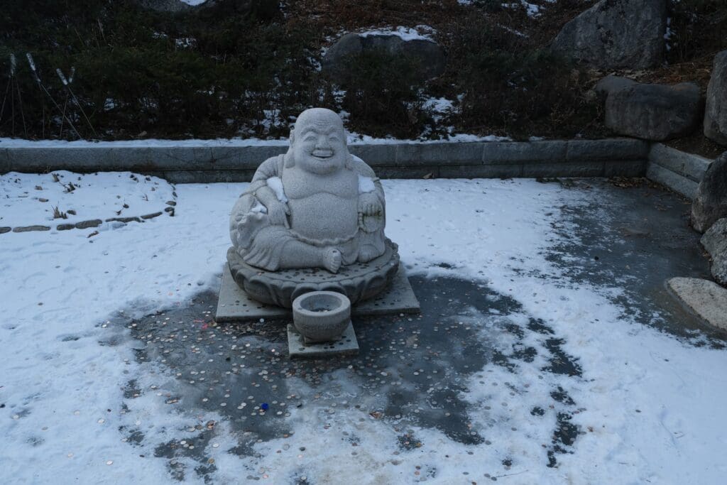 korean-new-year-tradition-bongeunsa-temple-seoul