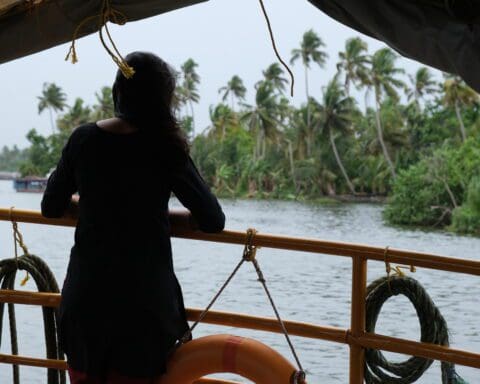 houseboat alleppey kerala