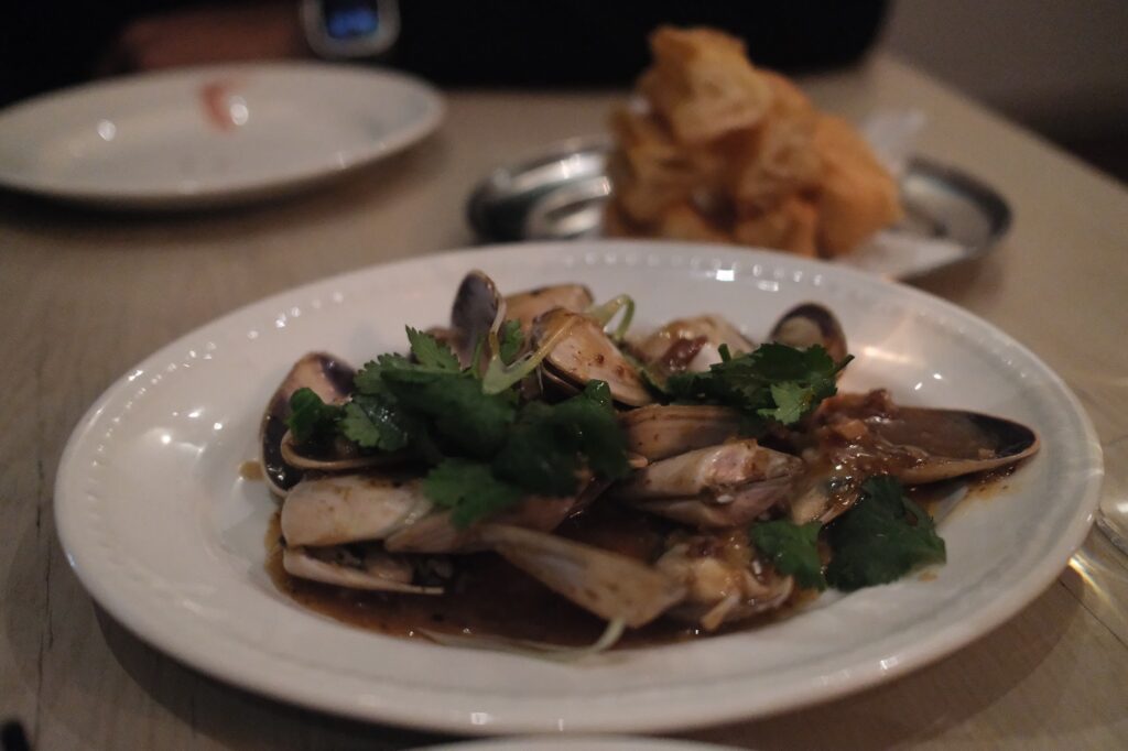 anchovy pippi-hut richmond melbourne