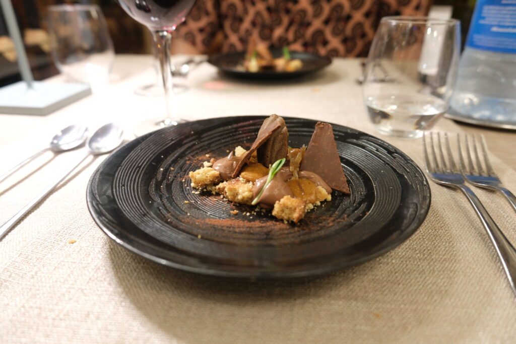 Marmite et Tire-Bouchon Noumea New Caledonia French Restaurant