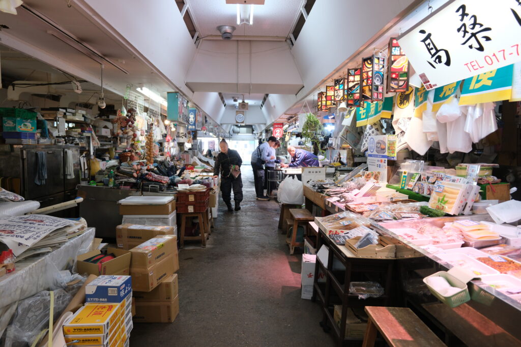 aomori-nokkedon-furukawa-fish-market-japan
