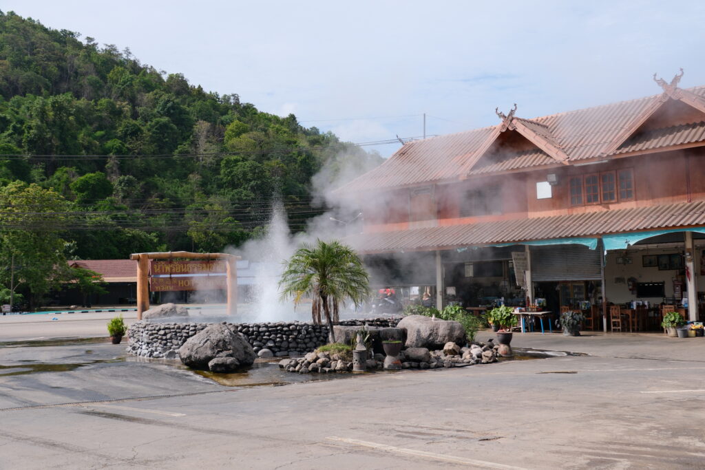 thaweesin-hot-spring-eggs-chiang-rai