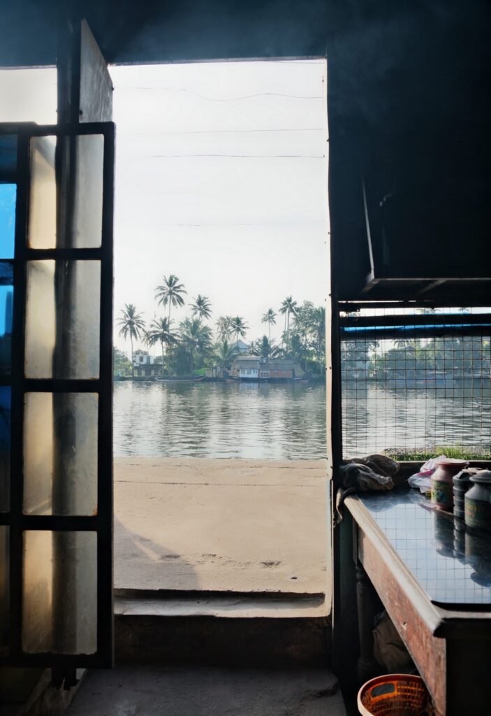 raja-tea-shop-alappuzha-kerala-india